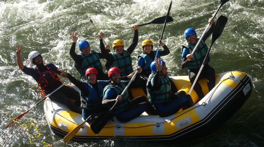 Rafting en el río Porma en León con Pormaventura