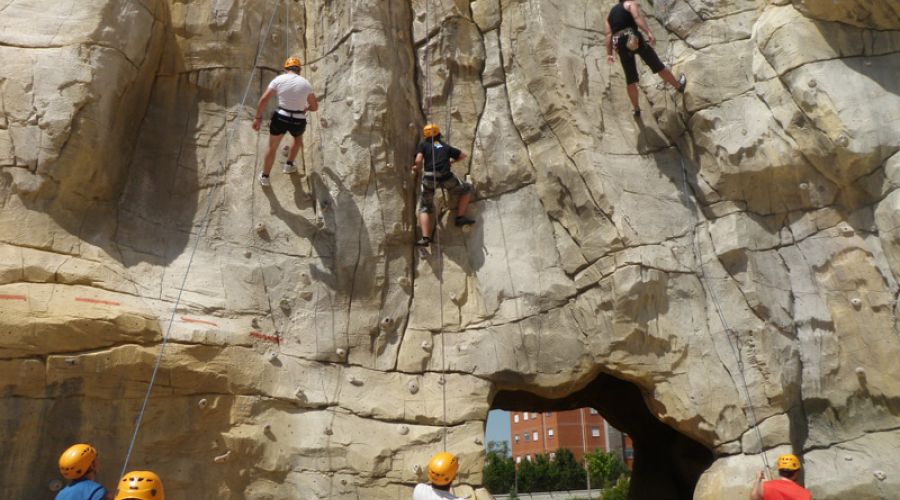 Escalada para niñ@s en Boñar Escalada en León