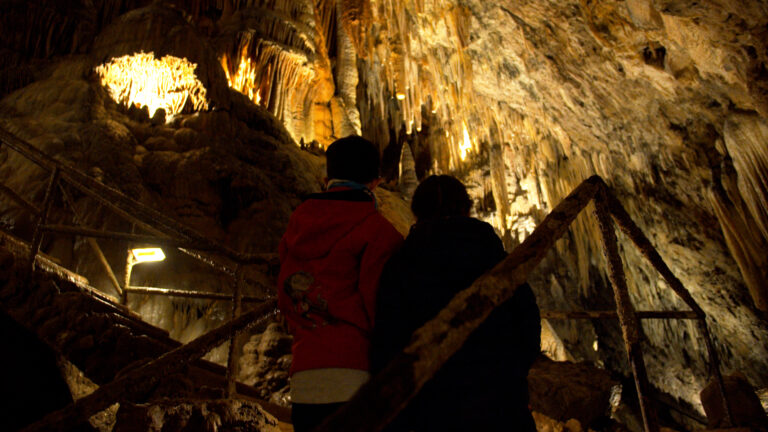 Cueva de Valporquero interior