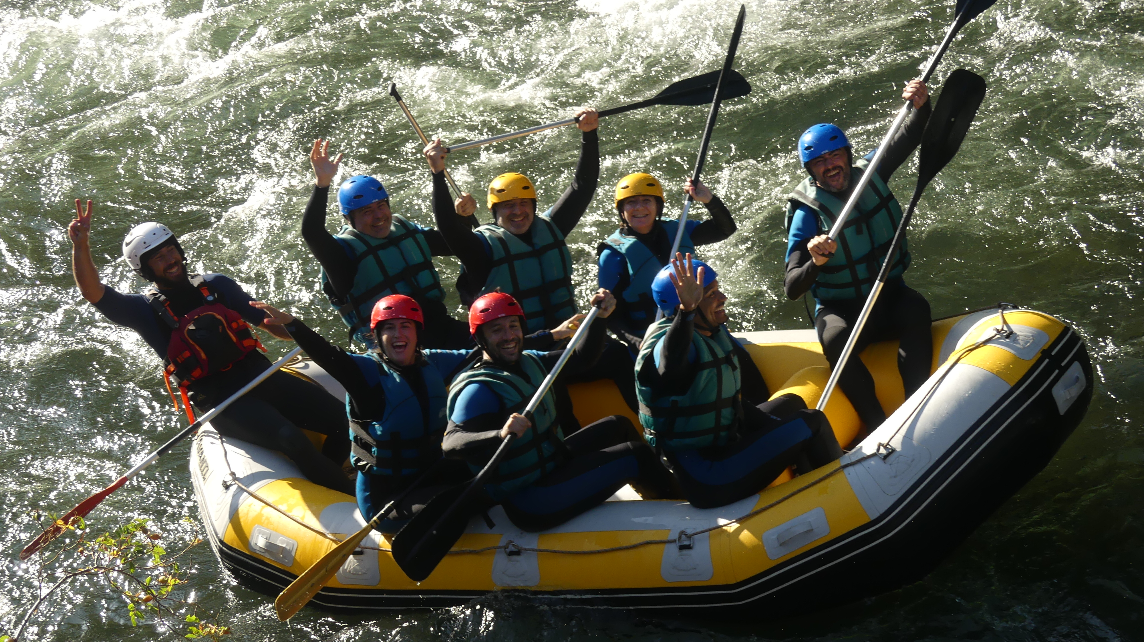 Rafting en el río Porma en León con Pormaventura