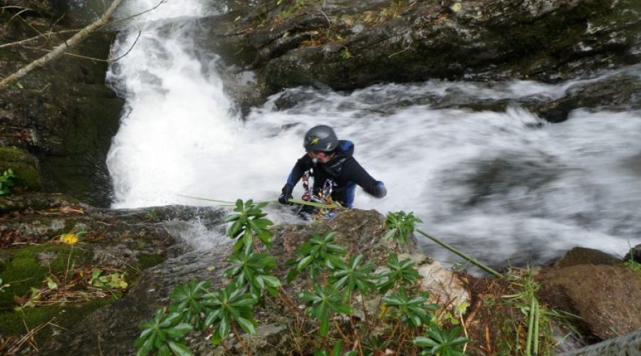 Descenso de barrancos y kayaks