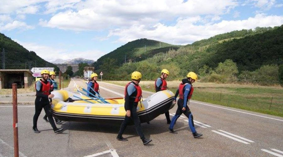 Rafting en el río Porma