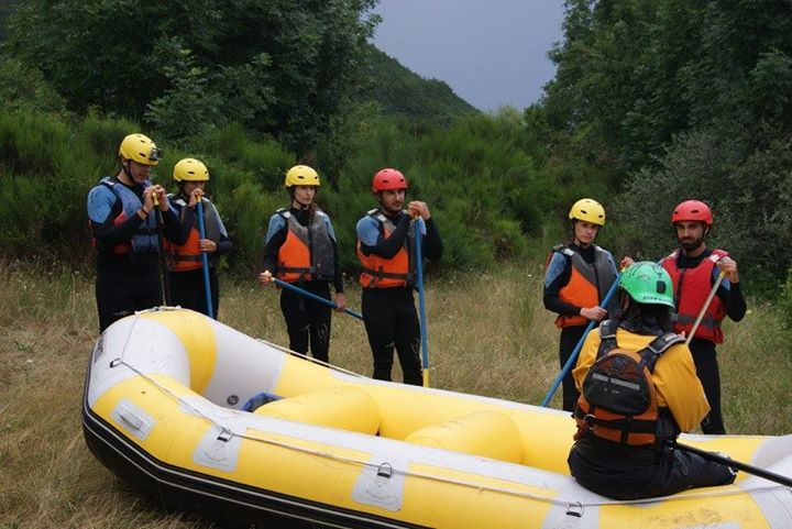 Rafting en el río Porma