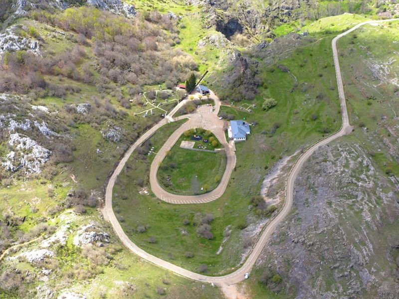 Zona turística de la Cueva de Valporquero